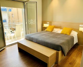 Hotel Liane - Riccione - Camera da letto