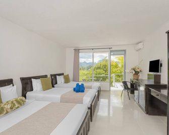 Trans International Hotel - נאדי - חדר שינה