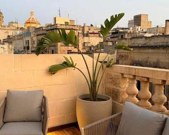 Palazzo De La Sengle Boutique Hotel - Senglea - Balcony