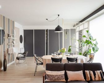 Le Havane - Appt de 100m2 proche centre Rennes - רן - חדר אוכל