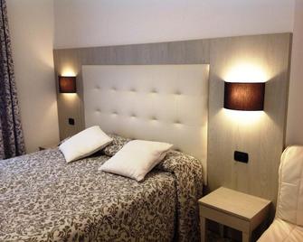 Albergo Degli Amici - Monterosso al Mare - Habitación