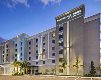 TownePlace Suites by Marriott Naples - Naples - Building