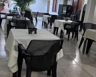 Sgh Hotel Mathilu Rodadero - Санта-Марта - Ресторан