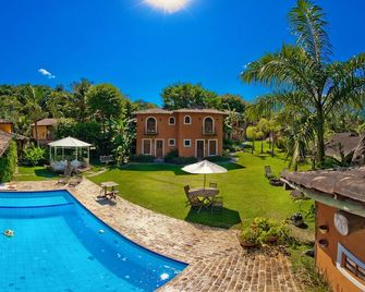 Pousada Terra Madre - איליאבלה - בריכה