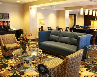 Hampton Inn Topeka - טופקה - לובי