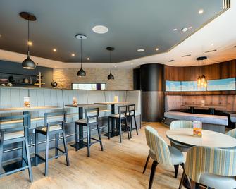 Premier Inn Stuttgart Bad Cannstatt - Stuttgart - Restaurante
