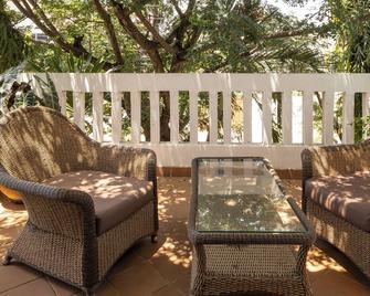 Olma Colonial Suites - Accra - Patio