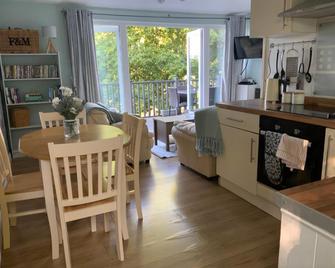Crib Goch Holiday Cabin Snowdonia - Карнарвон - Їдальня
