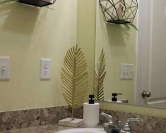 Stony Lane Retreat - Clare