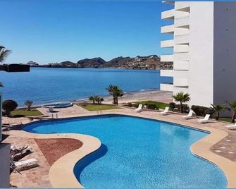 Condominio Posada 314 San Carlos - San Carlos - Pool