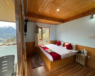Hill Ice Guesthouse Tosh Mountain View Rooms - Tosh - Bedroom