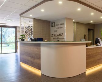 Kyriad Prestige - Bordeaux Aeroport - Mérignac - Lễ tân
