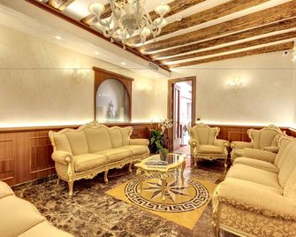 New Reiter Hotel - Venise - Salon