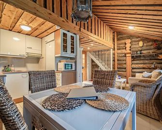 Aurora Nest By Aavalevi - Levi - Dining room