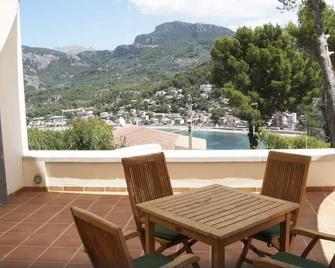 Apartments with swimmingpool, terrace and stunning views over the Port de Soller - Soller - Balkón