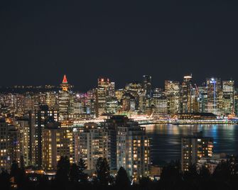 Crystal's View Bed & Breakfast - North Vancouver - Extérieur