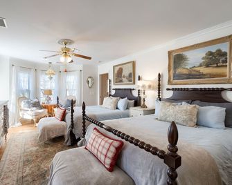 Best Location+Sleeps 18+6Bed/5Bath+Jacuzzi+Gym - Prescott - Habitación