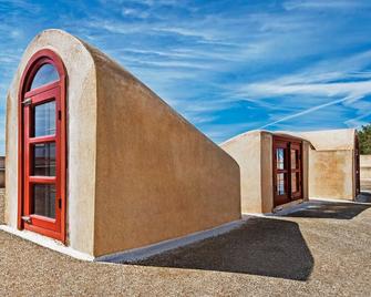 3Arches by Thireon - Oia - Edificio