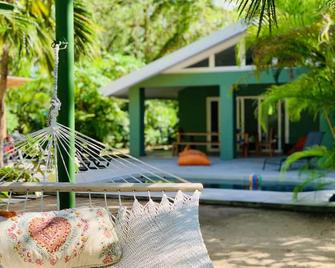 Casa Pipa - Beautiful Beach Front House with Yoga deck & Pool - Playa Grande
