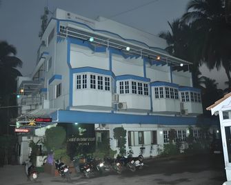 Dariya Darshan Hotel - Daman - Building