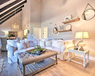 Resort Condo: Golf & Pond View, Walk to Beach - Miramar Beach
