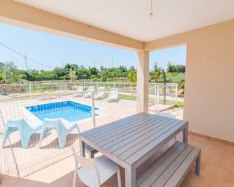 Casa Das Árvores By Algartur - Tavira - Piscine