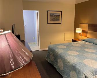 First State Inn - Dover - Bedroom