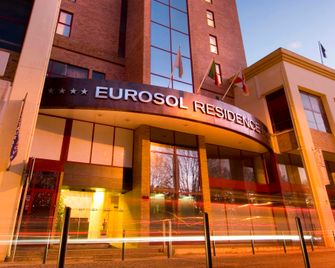 Eurosol Residence Hotel Apartamento - Leiria - Building