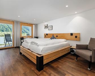 Hotel Furka - Obergoms - Bedroom
