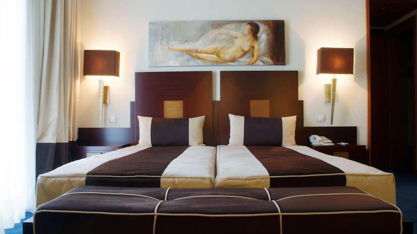 هوتل موليسيرو