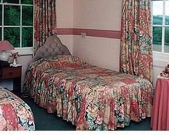 Dolforwyn Hall - Montgomery - Bedroom