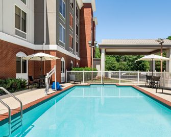 Holiday Inn Express & Suites Birmingham-Irondale (East) By IHG - Birmingham - Pool