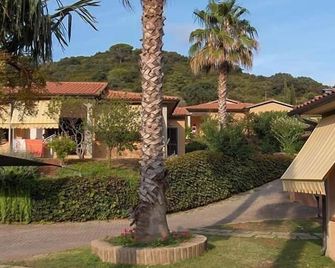 Portoferraio/Residence Alithai - פורטופראיו - נוף חיצוני