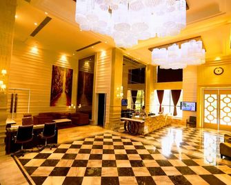 Stardom Resort Jaipur - Jaipur - Lobby