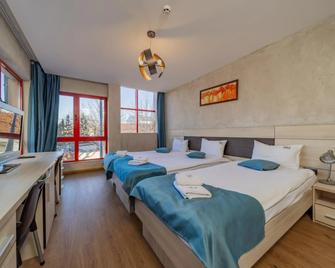 Hotel Garni Vizura Sport - Belgrade - Bedroom
