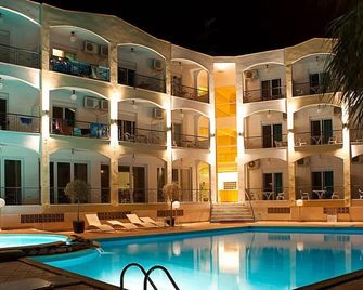 Stavros Beach Hotel - Stavros