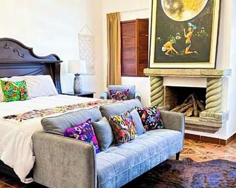 Casa Balam Bed & Breakfast Boutique - Ciudad Vieja - Habitación
