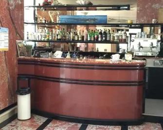 Hotel Marcelli - Marcelli - Bar