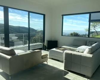 Sunrise studio in tranquil Glen Ellen with AC, WiFi, panoramic views - Glen Ellen - Wohnzimmer
