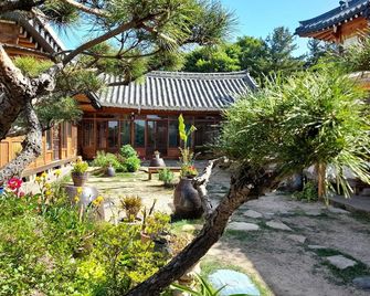 Namuae - Gyeongju - Vista del exterior