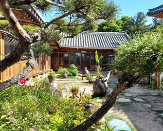 Namuae - Gyeongju - Vista del exterior
