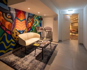 O&O Hotel Oberursel - Oberursel - Gebäude