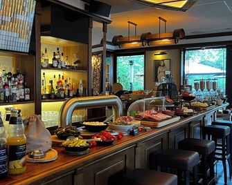 Restaurant Amadeus - Isernhagen - Bar
