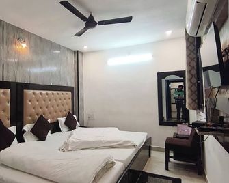 Hotel Gulmohar - Харідвар
