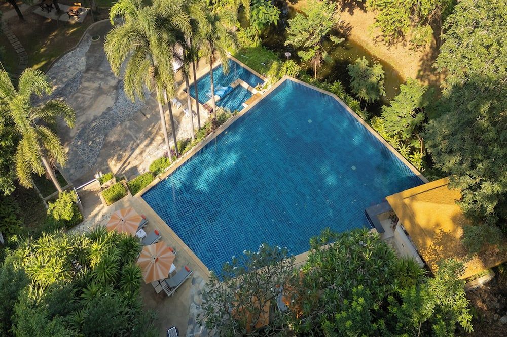 Comsaed River Kwai Resort - קאנצ'אנאבורי - בריכה