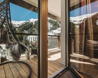 Hotel Bergkristall - Mayrhofen - Balcony