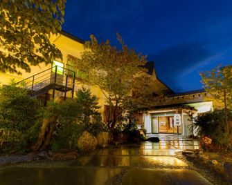 Iroukan - Shimoda - Gebouw