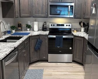 Tranquil Teton Treasure 3-bedroom, 2-bathroom condo in Victor, Idaho - Victor - Cocina