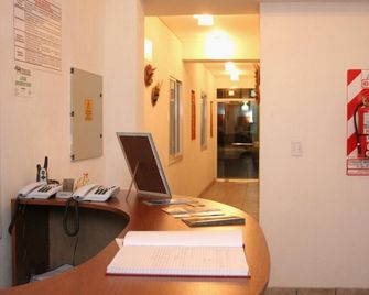 Wilson Apart Hotel - סלטה