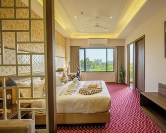 Hotel Mivaante By Aurich - Ahmedabad - Schlafzimmer